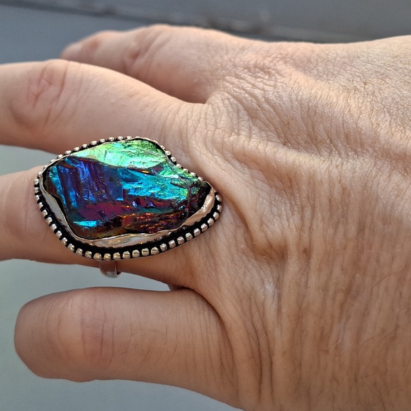 New Rainbow Titanium Crystal Quartz 925 Silver Statement Ring. - Picture 13 of 13
